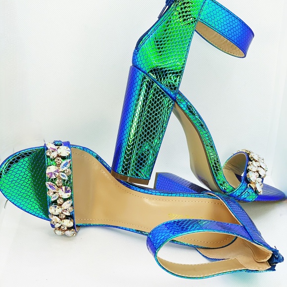 Ankle strap open toe block heel with rhinestones - Picture 3 of 3